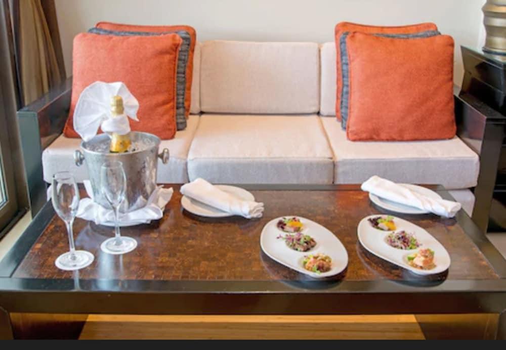 Secrets Wild Orchid Adults Only 5*